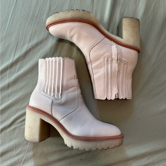 Anastasia lug Chelsea boot by oasis society - Picture 7 of 9